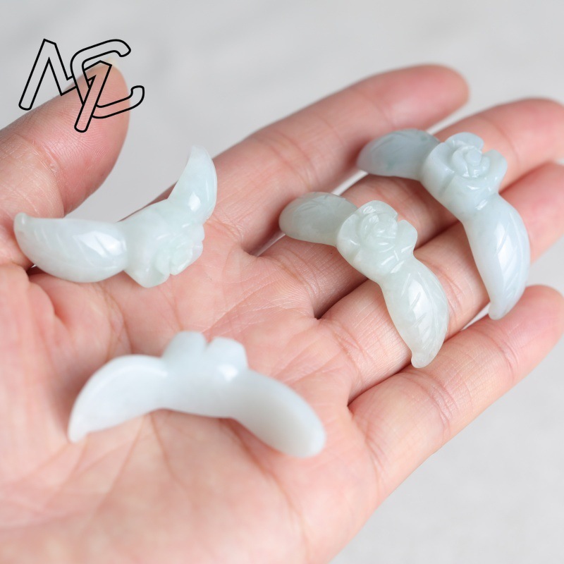 2PC Natural White Jadeite Jade - Bracelets 评论和价格