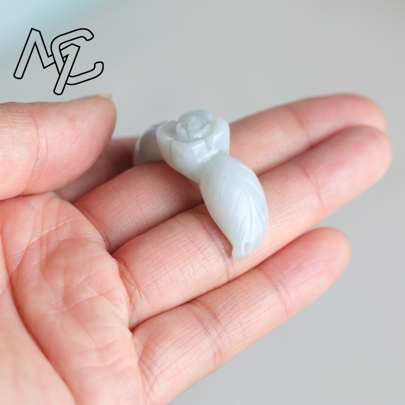 2PC Natural White Jadeite Jade - Bracelets 评论和价格